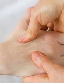 How Shiatsu Massage Can Help With Chronic Pain How Shiatsu Massage Can Help With Chronic Pain